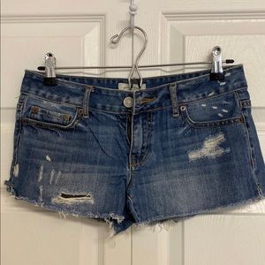 Aeropostale distressed jean shorts, size 3/4